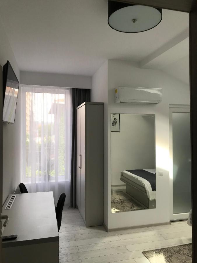 Pensiunea Max Cluj-Napoca Extérieur photo
