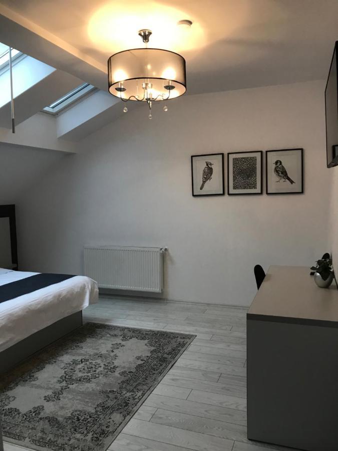 Pensiunea Max Cluj-Napoca Extérieur photo