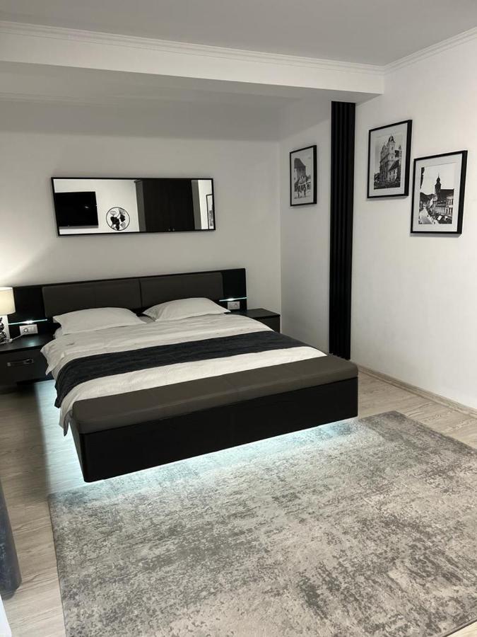 Pensiunea Max Cluj-Napoca Extérieur photo