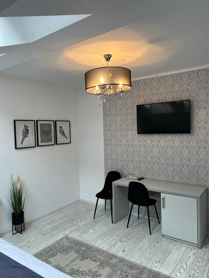 Pensiunea Max Cluj-Napoca Extérieur photo