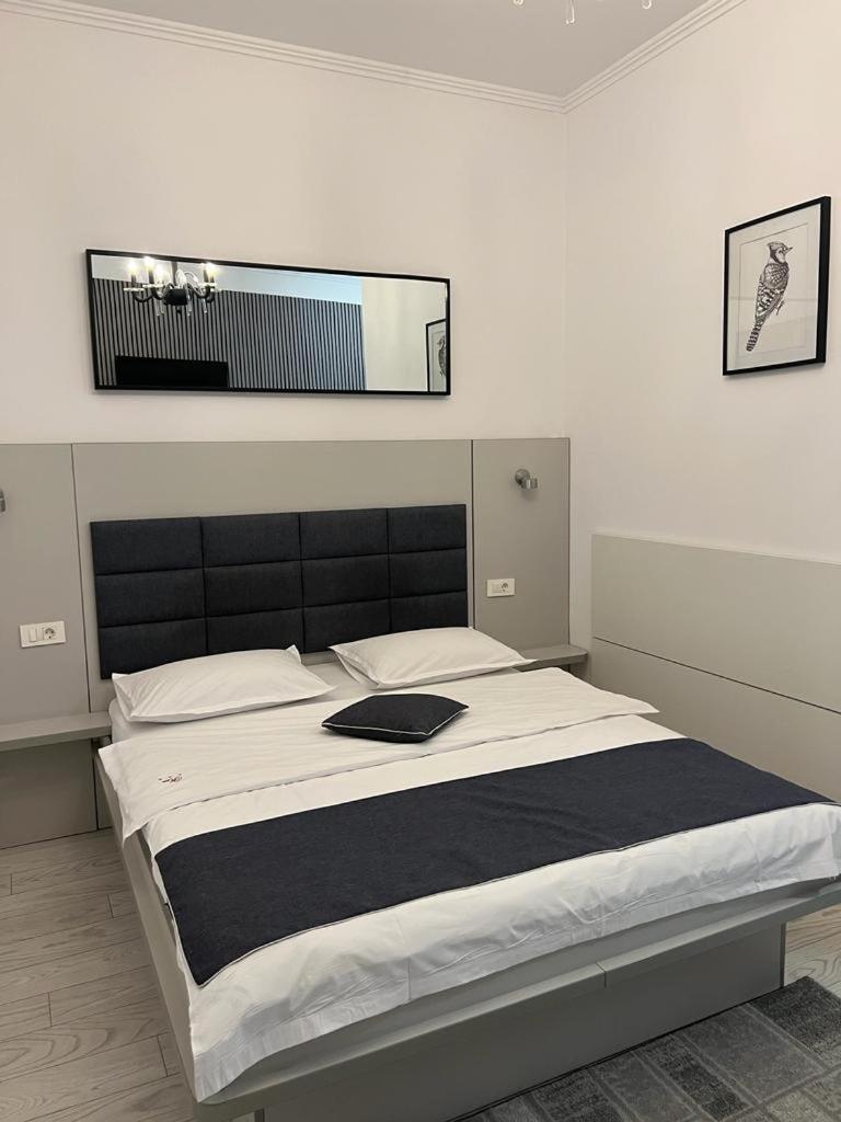 Pensiunea Max Cluj-Napoca Extérieur photo